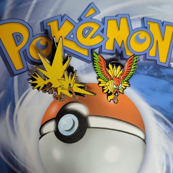Pokemon Pins - Picture 1 of 5